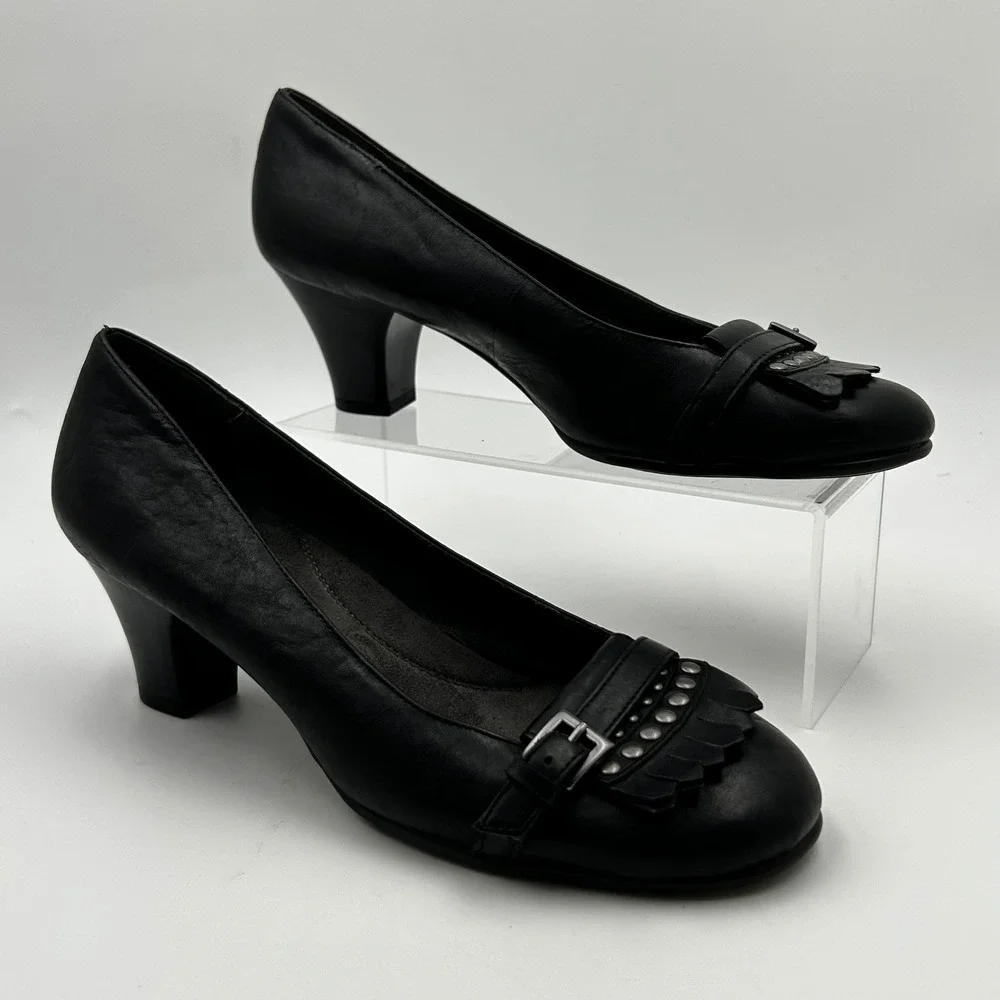 Aerosoles Marionette Pumps Women 8.5M Black Leather Studded Kiltie Dark Academia